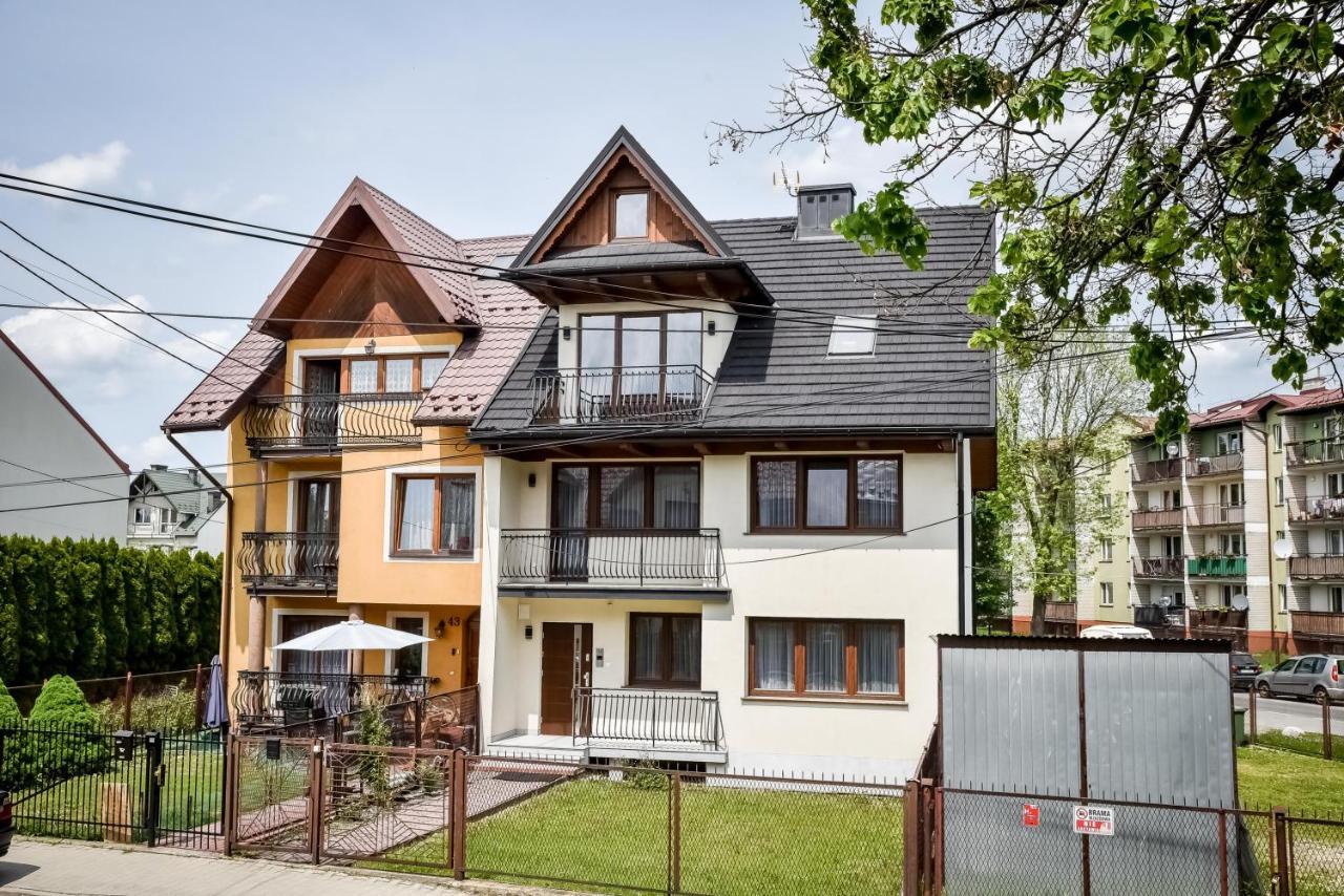 Podtatrzanskie Apartamenty Nowy Targ Exteriér fotografie